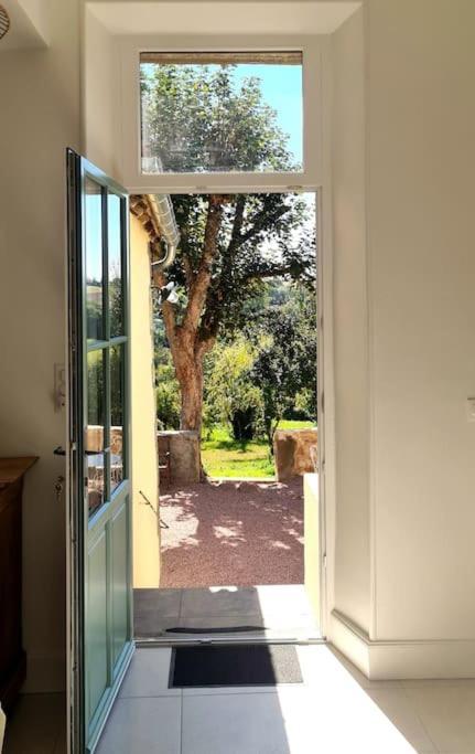 Gite L'Annexe Du Prieure Besson Exterior foto